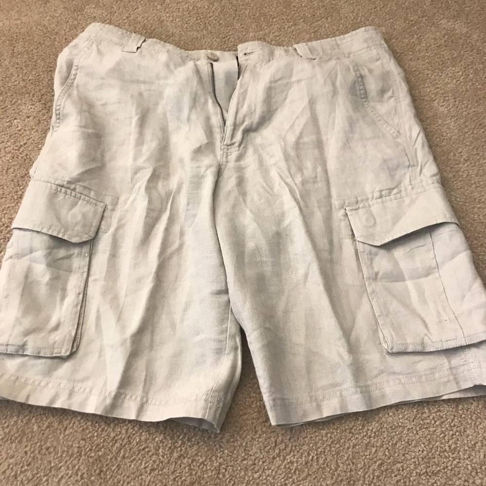 Men’s linen shorts